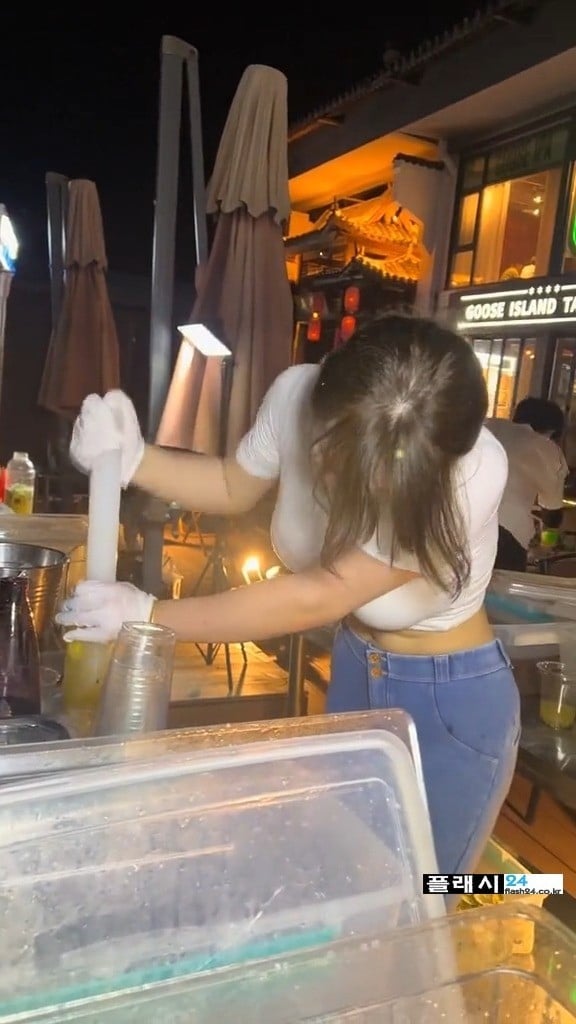 손님이 그렇게 많다는 야시장 알바