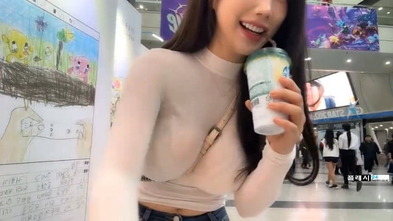 VIP 자세다운 그릴래영 지스타 크로슴백