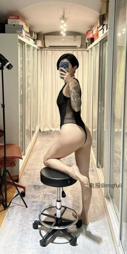 셀카에 진심이네