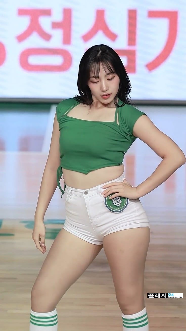 하체 장난없는 하지원 치어리더