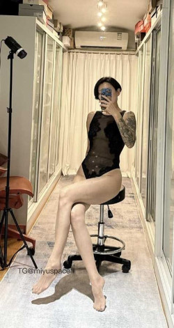 셀카에 진심이네