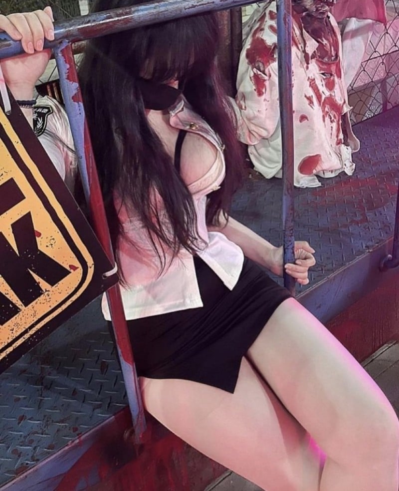 경찰 코스프레 처자