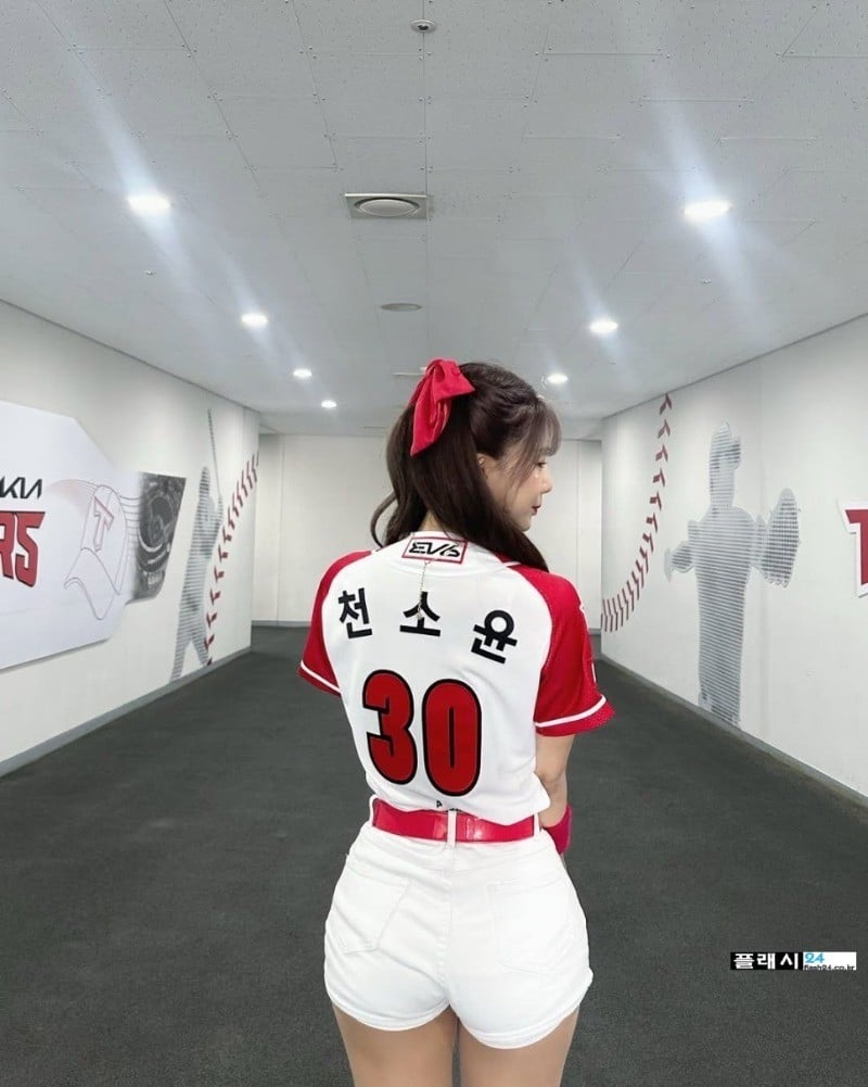 치어리더 천소윤